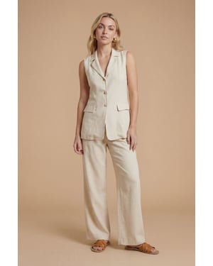 Pocket Detail Sleeveless Blazer