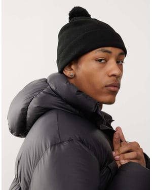 Weekday skater pom-pom beanie i svart