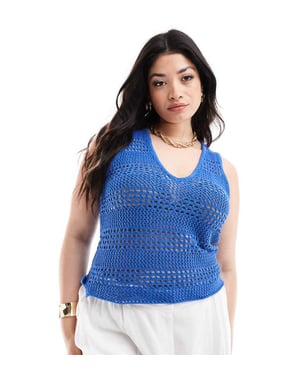 Noisy May Curve crochet vest in bright blue