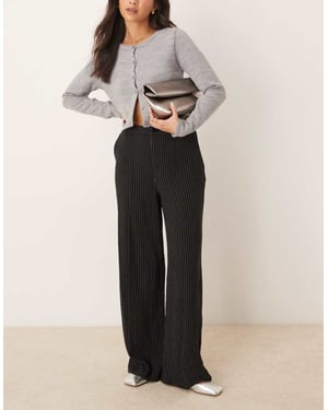 ASOS DESIGN skräddarsydda vida byxor i svart ränder