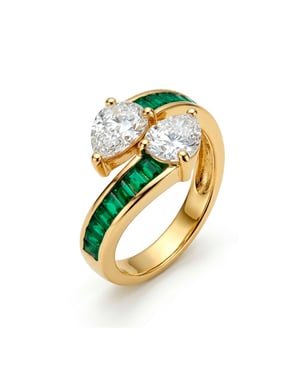 Luxenter Ring met smaragdgroene zirkonia afgewerkt in 18 karaats geelgoud - Darbia
