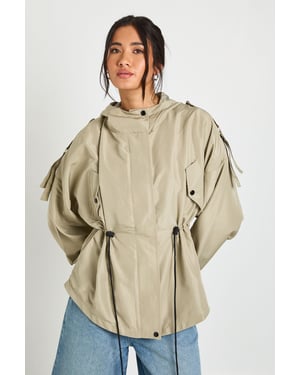 Hooded Festival Mac