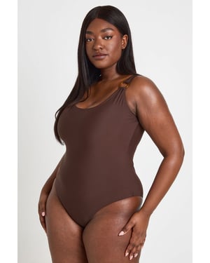 Plus Trim Detail Scoop Neck Swimsuit