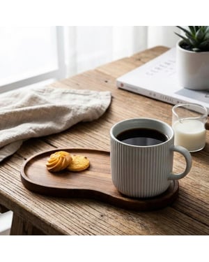 Casa di Elturo Kidney acacia koffietray met uitsparing voor kopje 28,5 x 16,5 cm