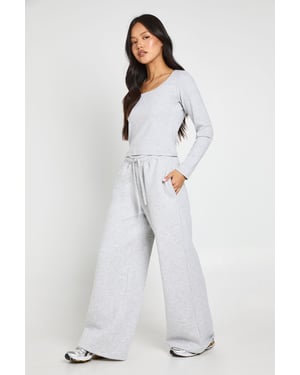 Petite Scoop Neck Long Sleeve Top And Straight Leg Jogger Tracksuit