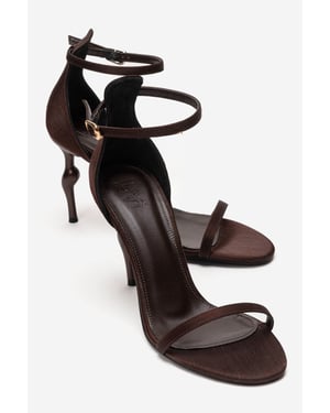 Yelena Pumps med Ankelrem och Stilettklack