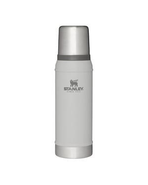 Legendary Classic Bottle Insulated Thermal 0.75L