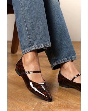 Wheres That From Womens Novalee Pointed Toe Mary Jane Front Strap Ballet Flats in Tortoise Patent