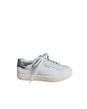Remonte D2j00