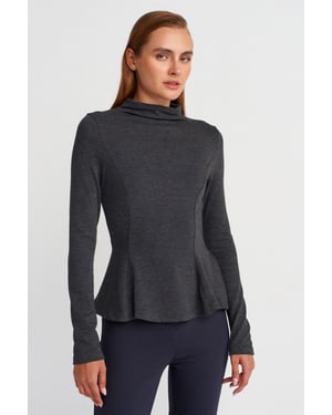 Fitted Half-Turtleneck Peplum Blouse