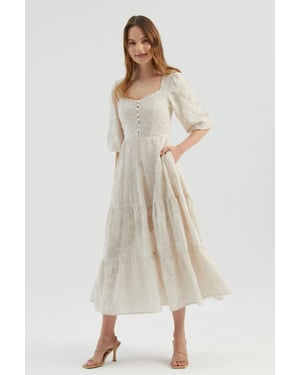 Embroidered Sweetheart Neck Tiered Maxi Dress with a Puff Sleeves