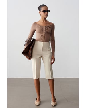 Hoge Taille Rechte Capri Shorts Met Split