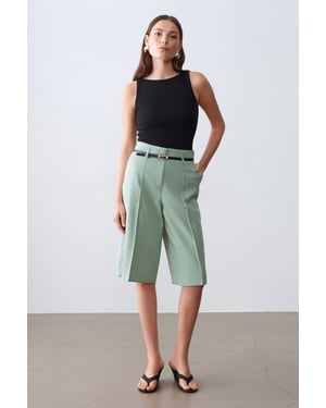 Hoge taille Wijde Crepe Shorts Met Ceintuur