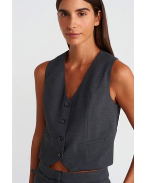 Korte Crepe Vest met Knopen Sluiting