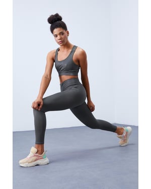 Ärmlös aktiv uppsättning med högmidjade leggings