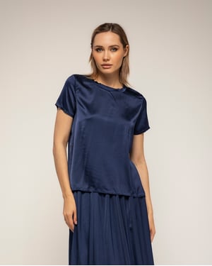 T-shirt met korte mouwen en ronde hals van zijde
