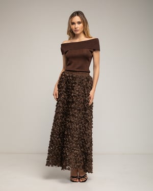 Lange A-lijn rok van organza met bloemen en een elastische taille.