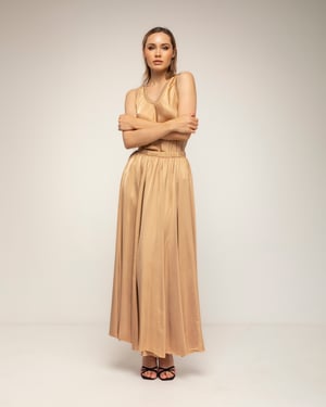Lange uitlopende rok met elastische taille