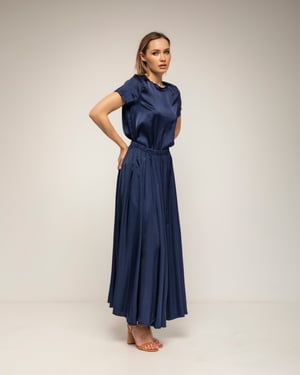 Lange uitlopende rok met elastische taille