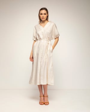 Oversized jurk met gerimpelde mouwen, V-hals en een losse ceintuur
