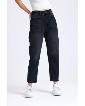 High Waist Mom-fit Jeans