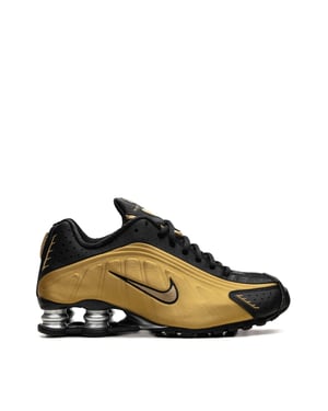 Shox R4 Sneakers