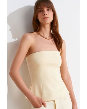 Strapless Slim-fit Bandeau Blouse