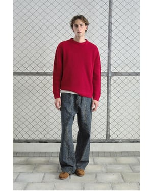 Comfort Fit Ribbad Stickad Rundhalsad Tröja