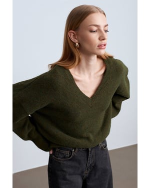 Women's V-neck Ribbed Knit Sweater