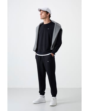 Men's Oversized Sweatshirt And Pants Set