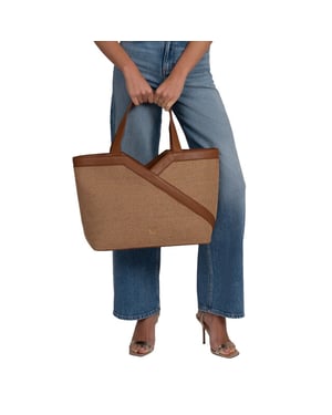 Nikkie Alvino raffia shopper