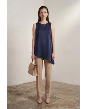 Satijnen Mouwloze Blouse met Ronde Hals en Split