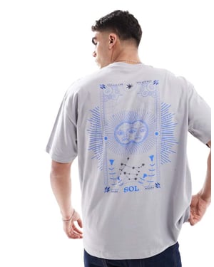 ASOS DESIGN oversized t-shirt med himmelsk grafik i grått