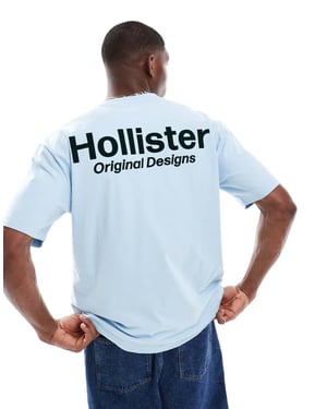 Hollister boxy oversized tech logotyps t-shirt med ryggdetalj i ljusblått