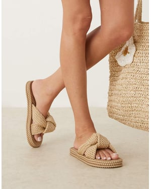 ASOS DESIGN Josie chunky knutjellytoffel sandaler i guld