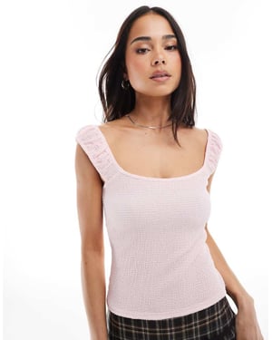 Miss Selfridge texturerad topp med samlade ärmar i ljusrosa