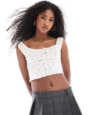 Cotton On skrynklig kortärmad topp i blommig vintagevit