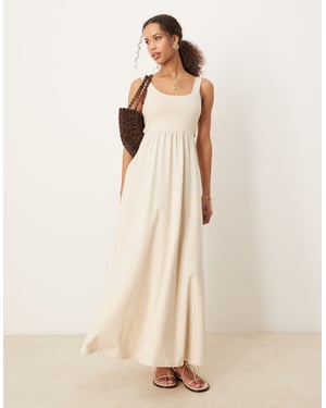 ASOS DESIGN maxiklänning med fyrkantig halsringning och mikrobyste i neutral färg