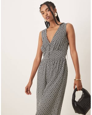 Nobody's Child Starlight sleeveless jumpsuit in mono geo print