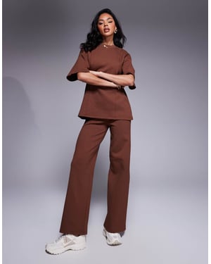 ASOS DESIGN interlock vida byxor set i brunt