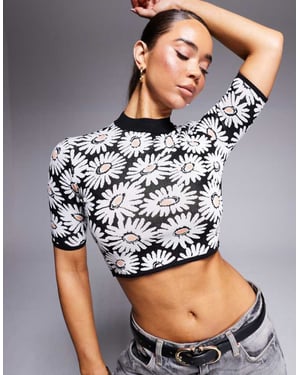 Hugo Red slim fit cropped jumper with daisy print in black
