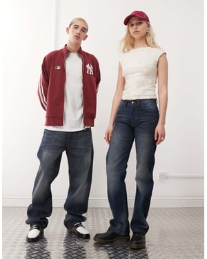 Cheap Monday Unisex Anti rigid raka ben jeans i vintage blåtvätt