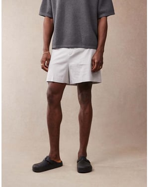ASOS DESIGN smarta bermudashorts i linneblandning i ljusgrått