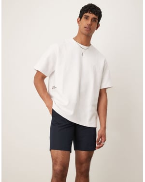 ASOS DESIGN smart raka shorts i marinblått