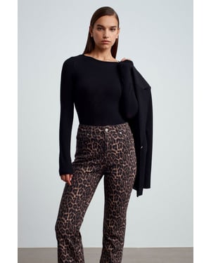 Women’s Ribbed Boat Neck Long-Sleeve Blouse