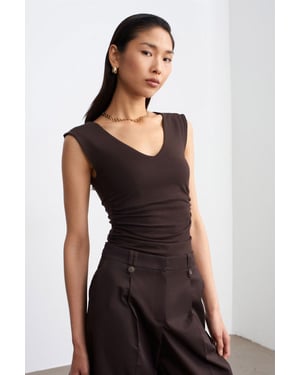 Mouwloze V-hals Slank Fit Blouse