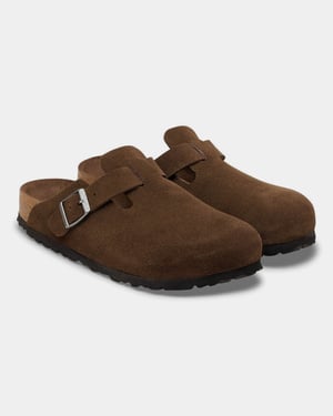 Sandals in Dark Brown