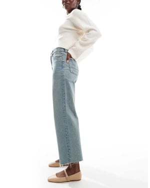 ASOS DESIGN ankellång raka jeans i vintagetvätt - LBLUE