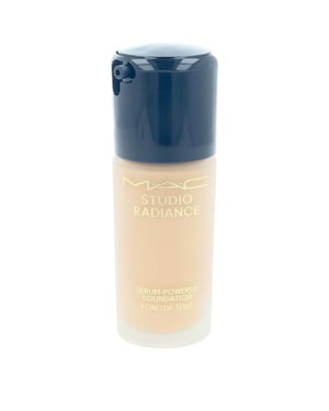 Studio Radiance Serum Aangedreven Foundation #nc20 30 ml
