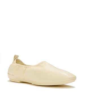 FitFlop X Pantone Delicato Ballerina Läder Kvinnors Rutabag Skor
